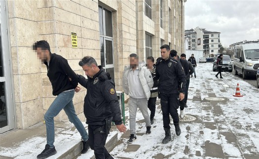 Kütahya'da suç örgütü operasyonu; 6 gözaltı