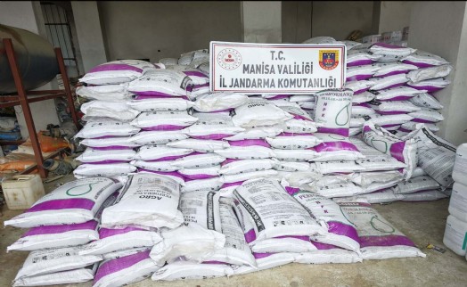 Manisa'da 29 ton sahte gübre ele geçirildi