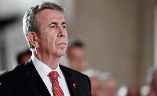 Mansur Yavaş İmamoğlu'na oy vermek için sandık başına gidiyor