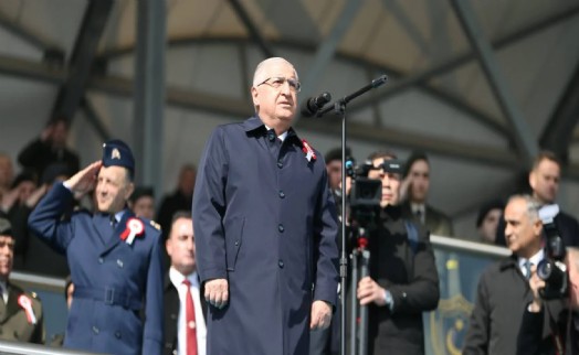 Milli Savunma Bakanı: Ateşkes asla söz konusu değil..Derhal koşulsuz silah bırakın