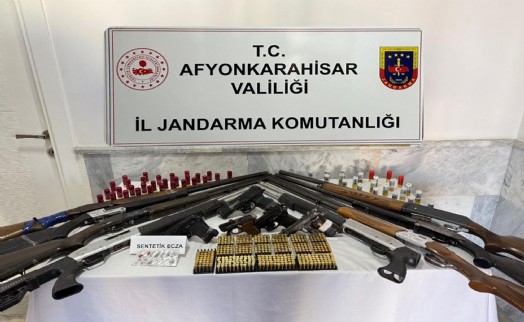 Ruhsatsız silah baskını