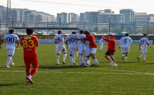 Tire 2021 iki farklı öne geçtiği maçta 1 puana razı oldu