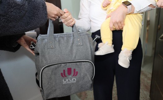 Urla'ya 'hoş geldin' bebek