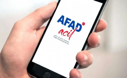 AFAD'dan uyarı: Riskli binalardan uzak durun!