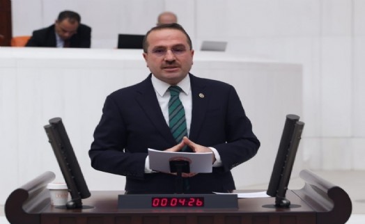 AK Partili Kırkpınar'dan Tugay'a yanıt; 'Bizim icraatlarımıza sizin hayalleriniz bile ulaşamaz'