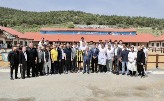 Aliağa'nın profesyonel kulüpleri bir araya geldi