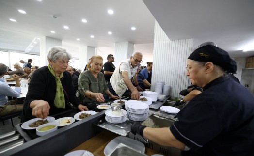 Balçova Kent Lokantası ve Bal Kafe hizmete girdi