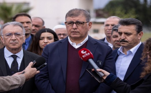 Başkan Tugay tutuklanan gençleri ziyaret etti: Kötü muamele kabul edilemez!