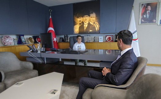 Bayraklı'da minik başkan icraatlarını açıkladı