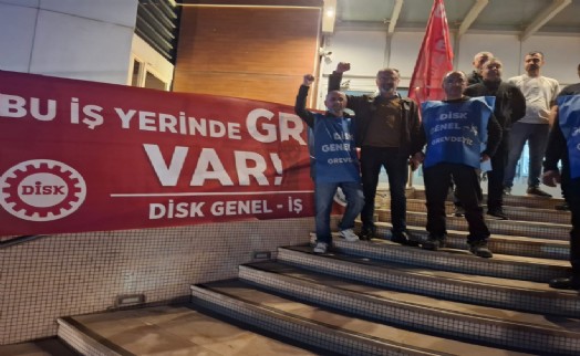 Belediye yönetiminden gelen son teklife ret: Çiğli'de grev başladı!