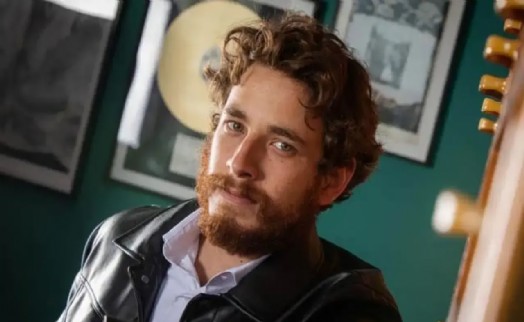 Oyuncu Cem Yiğit Üzümoğlu dahil 11 kişi adli kontrol şartıyla serbest bırakıldı