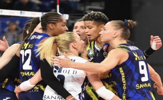 Fenerbahçe voleybolda adını finale yazdırdı!