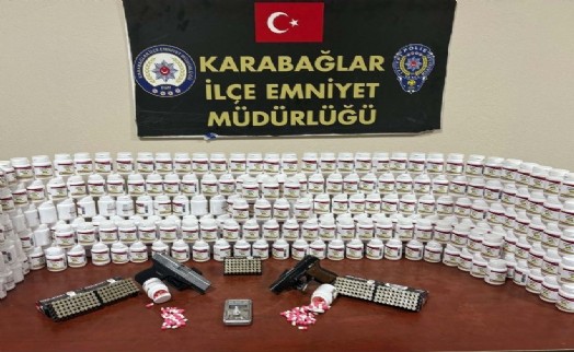 İş yerinde uyuşturucu ve ruhsatsız silahla yakalandı