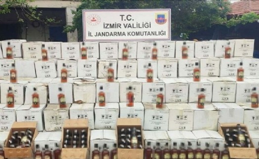 İzmir'de 3 milyonluk kaçak içki ele geçirildi: Polisten 'hayati' operasyon