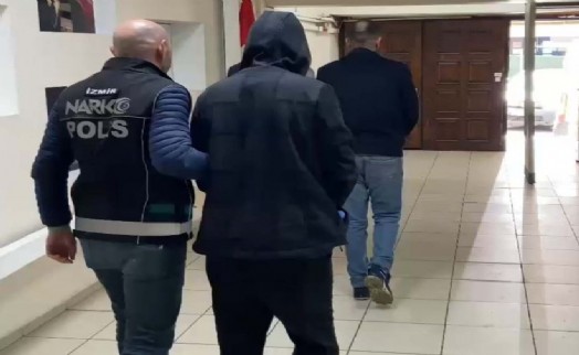 İzmir'de ele geçirilen 39 kilo uyuşturucuya 1 tutuklama
