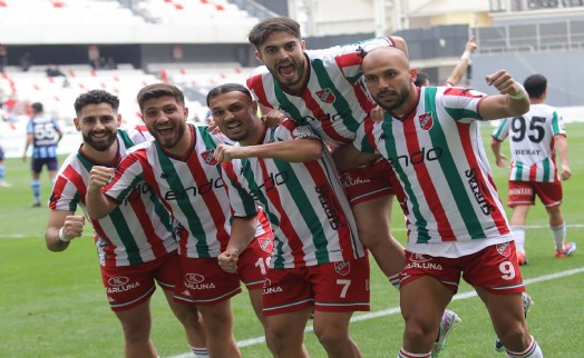 Karşıyaka final aşkına