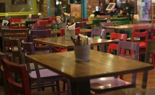 Kuaför, kafe ve marketleri yıkacak haber! Artık mekanda çaldıkları müzik için para ödeyecekler