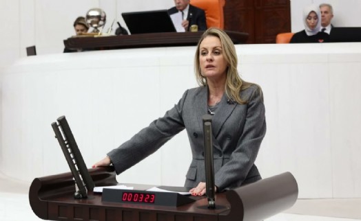 Seda Kaya Ösen, DEVA Partisi'nden istifa etti