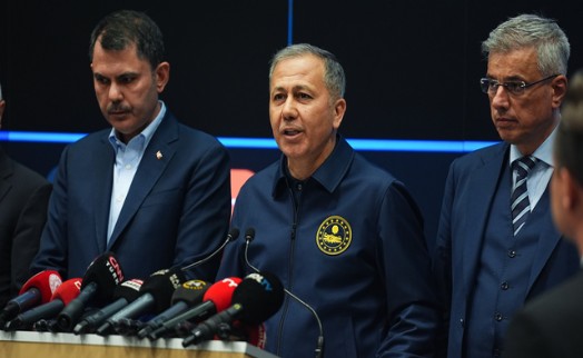 Yerlikaya'dan İstanbul depremi raporu: 100 kişi evinde değil!