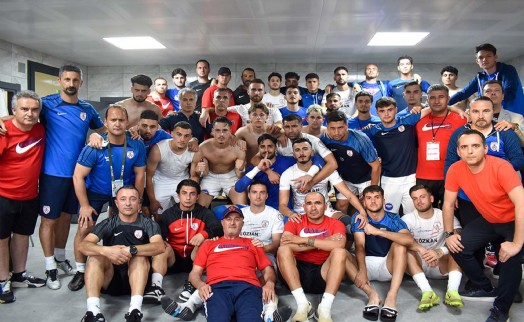 Altınordu gurbetçi gücüyle finalin kapısından döndü