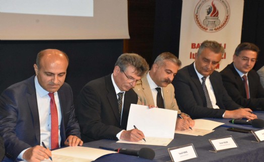 Ara eleman için Türkiye'ye örnek imza