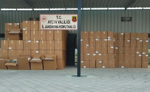 Aydın'da 4,5 milyon liralık boş makaron ele geçirildi; 2 gözaltı