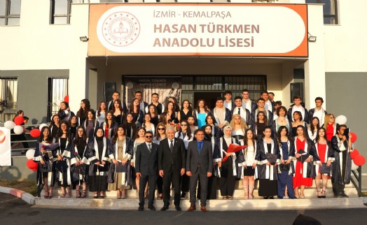 Başka Türkmen, Hasan Türkmen Anadolu Lisesi'nin mezuniyet törenine katıldı