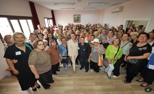 Başkan Mutlu'dan davet: Konak'ta ‘Amazonlar El Ele' eğitimleri başlıyor