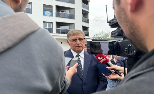 Başkan Tugay'dan TİS sürecine ilişkin açıklama: Ödeyemeyeceğimiz ücreti ‘veririz' diyemem