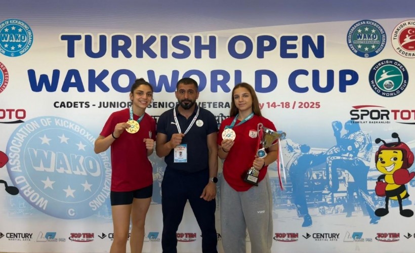Bayraklılı sporcu dünya şampiyonu oldu