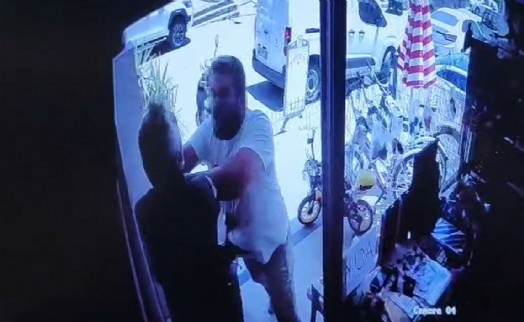 Bodrum'da park kavgası kamerada; 2 şüpheli gözaltında