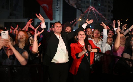 Bornovalı gençler haykırdı: Korkmuyoruz, susmuyoruz, vazgeçmiyoruz!