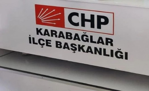 CHP Karabağlar'da kriz sürüyor: İki isim daha istifa etti