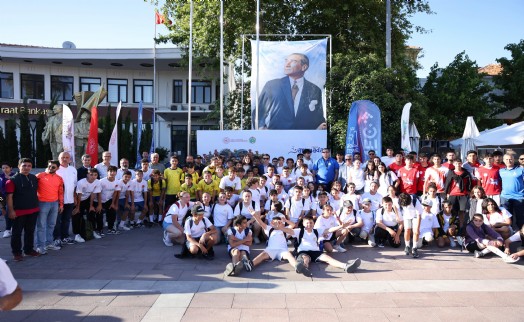 Çeşme'de, 18. Yarımada Spor Oyunları başladı