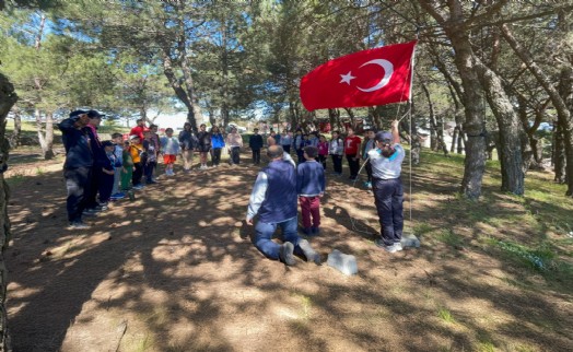 Çiğli Belediyesi'nden gençlere izcilik eğitimi