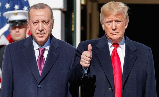 Erdoğan Türkiye'ye davet etti; Trump, Rahip Brunson'ı hatırlattı