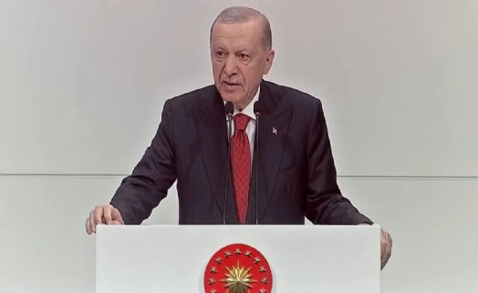 Erdoğan'dan 'yeni anayasa' açıklaması: 10 hukukçu arkadaşımı görevlendirdim