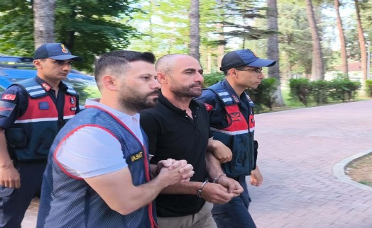 Fabrika faresi yakalandı: 140 seferde 20 milyon çaldı