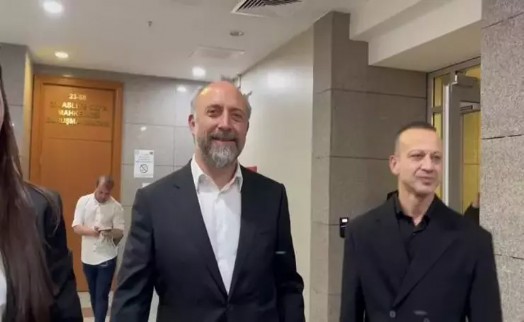 Halit Ergenç ve Rıza Kocaoğlu adliyeye geldi: Savcı ek süre istedi