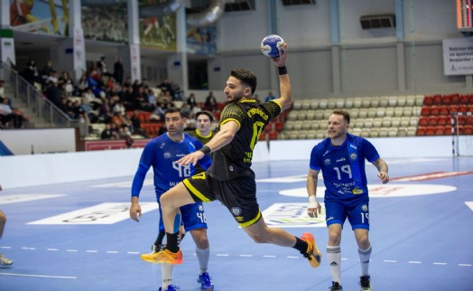 Hentbolda kupada final günü