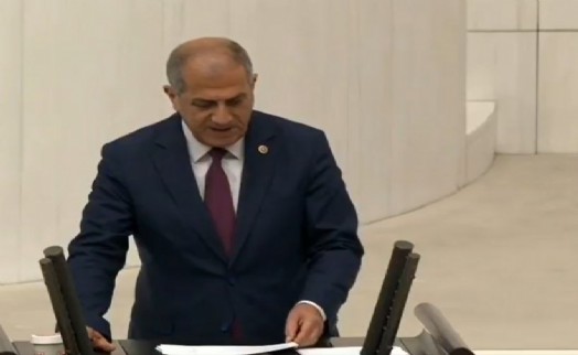 İYİ Partili Kırkpınar'dan 'diyanet' tepkisi: 'Denetiminden kaçırarak, hangi kamu yararını gözetiyorsunuz?'