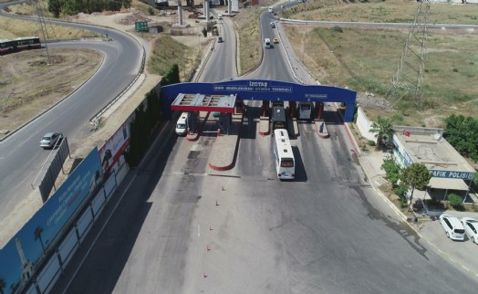 İzmir Otogarı'nda sır olay; Bankta ölü bulundu