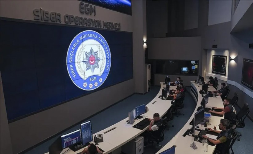 İzmir dahil 58 ilde düzenlenen siber baskınlarda 334 şüpheli yakalandı