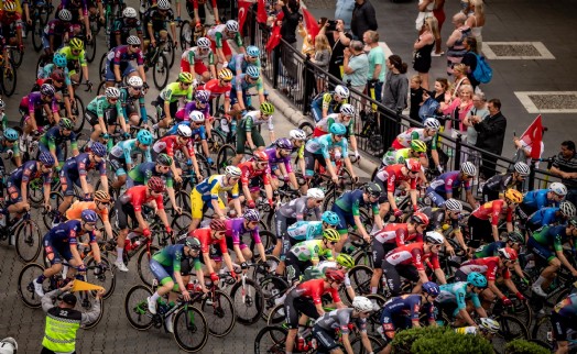 İzmir'de bisiklet turu önlemleri:  2-3-4 Mayıs'ta birçok yol trafiğe kapanacak!