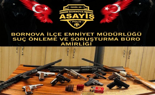 İzmir'de yasa dışı silah ticaretine 1 tutuklama