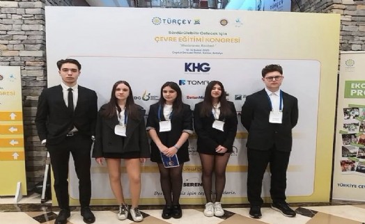 İzmirli TED Koleji öğrencilerinden uluslararası başarı