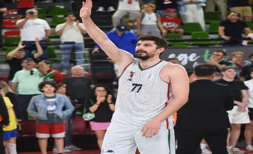 Karşıyakalı Muhsin Yaşar resmen Galatasaray'da