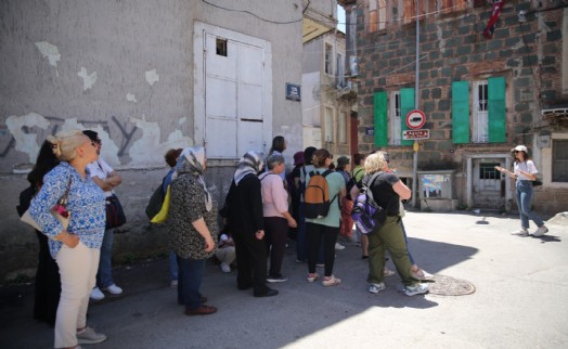 Konak Tarih Gezileri başlıyor: Yeni rota Kemeraltı