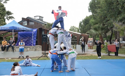 Konak'ta gençliğin ışığı sporun gücüyle parladı