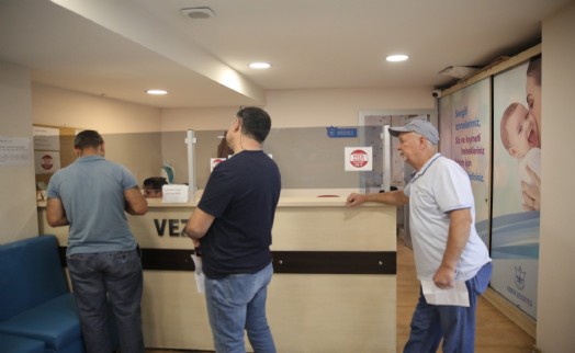 Konak'ta vergi ödeyecekler için vezne sayısı artırıldı